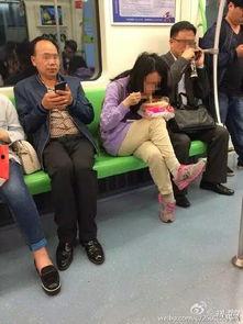 近期地铁吃瓜事件视频曝光,视频曝光引发网友热议