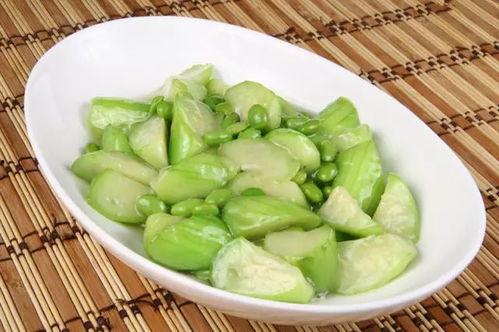 绿皮圆瓜怎么吃最好吃视频,视频教你如何烹饪最佳口感
